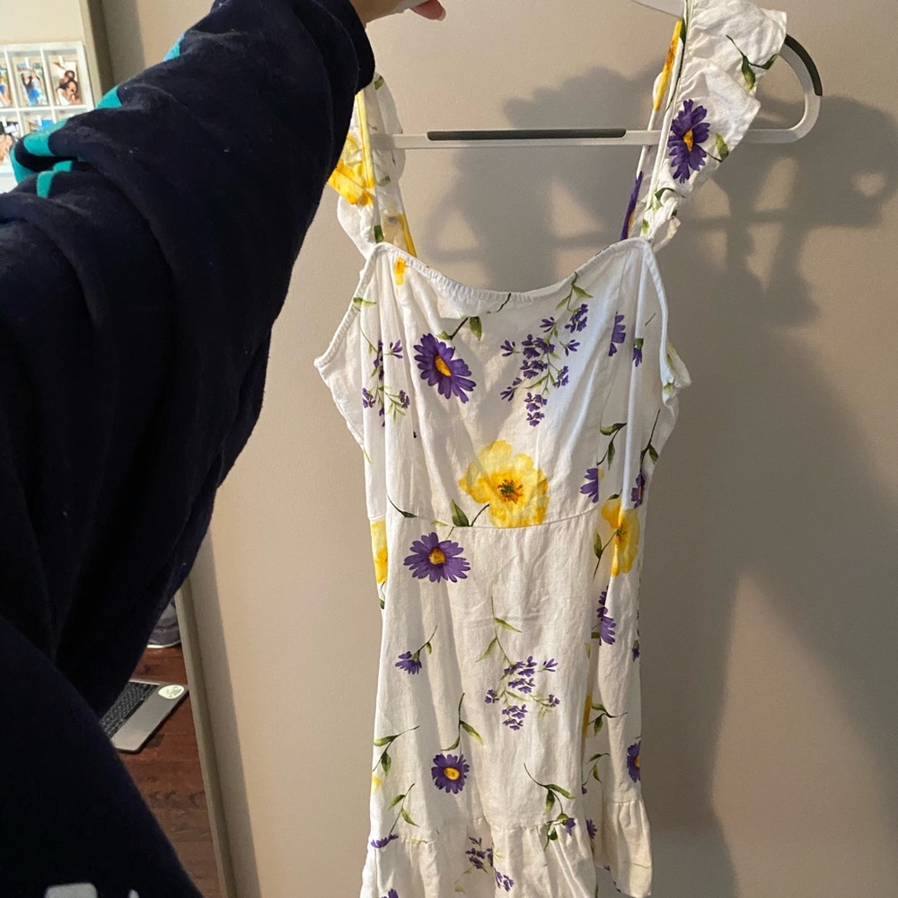 forever 21 floral ruffle bottom dress